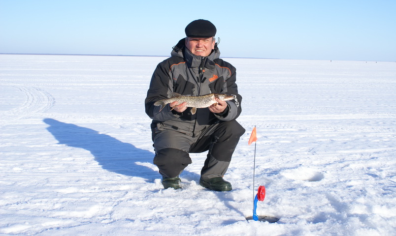 Рыбалка на Рыбинском водохранилище 20.03.2022г.